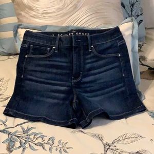 WHBM Sculpt Shorts NWOT
